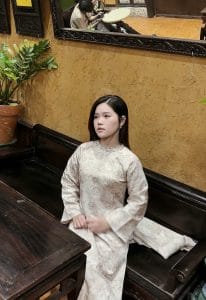 Sắc Việt - Tôn vinh vẻ đẹp độc bản của từng đường nét cơ thể