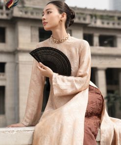 Áo Dài Lụa Satin Cổ Chiếu Niên Hoa